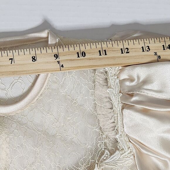 Lorrie Kabala Full Length Poof Sleeve Ivory Dress - Picture 9 of 12